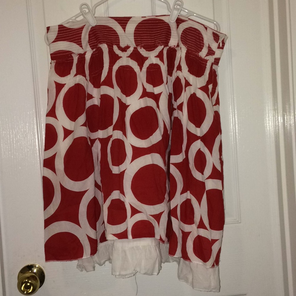 Red circle skirt